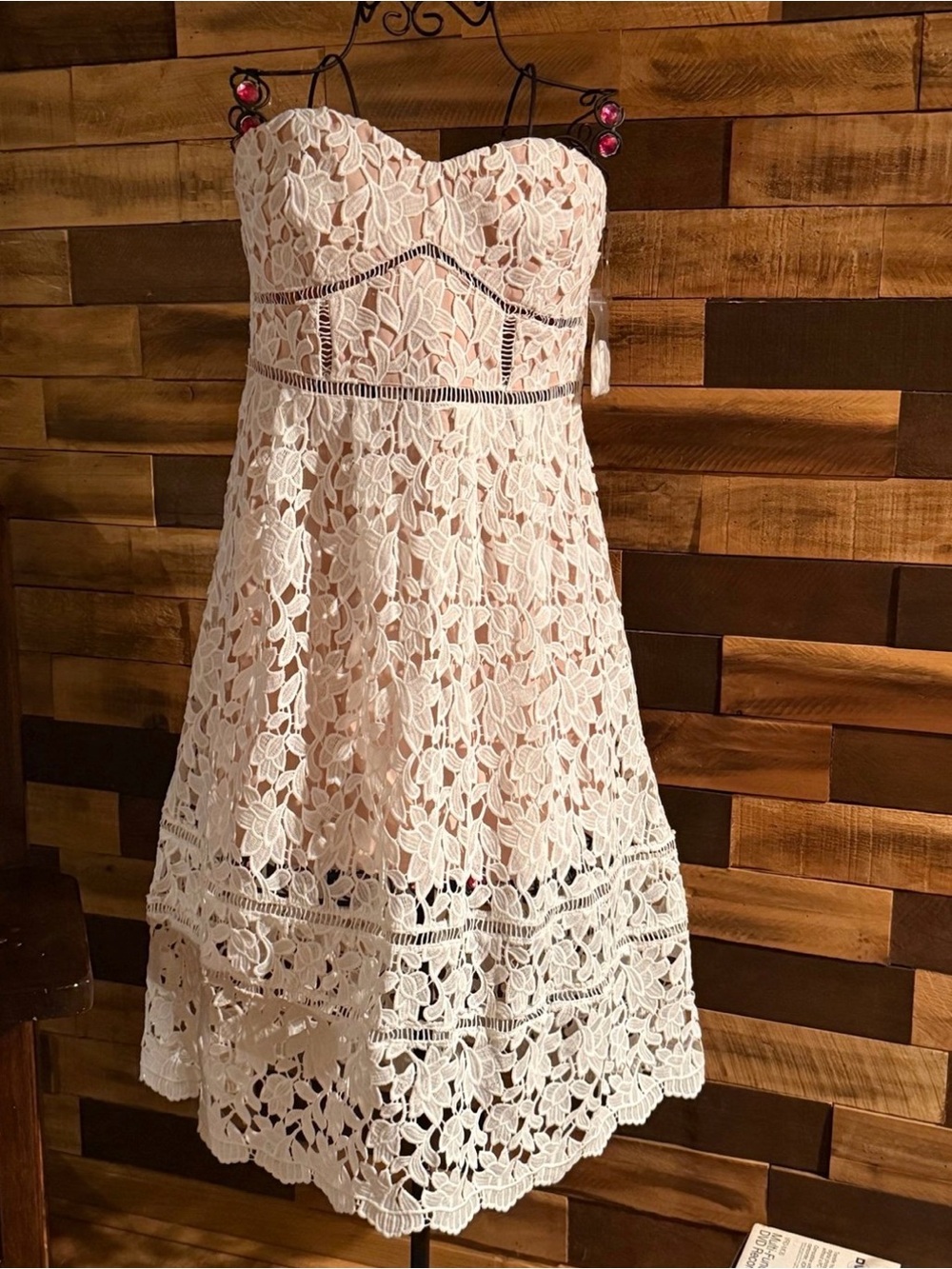 NWT Lulus Pinnacle & Prestige Ivory Lace Strapless Midi Dress - Size large